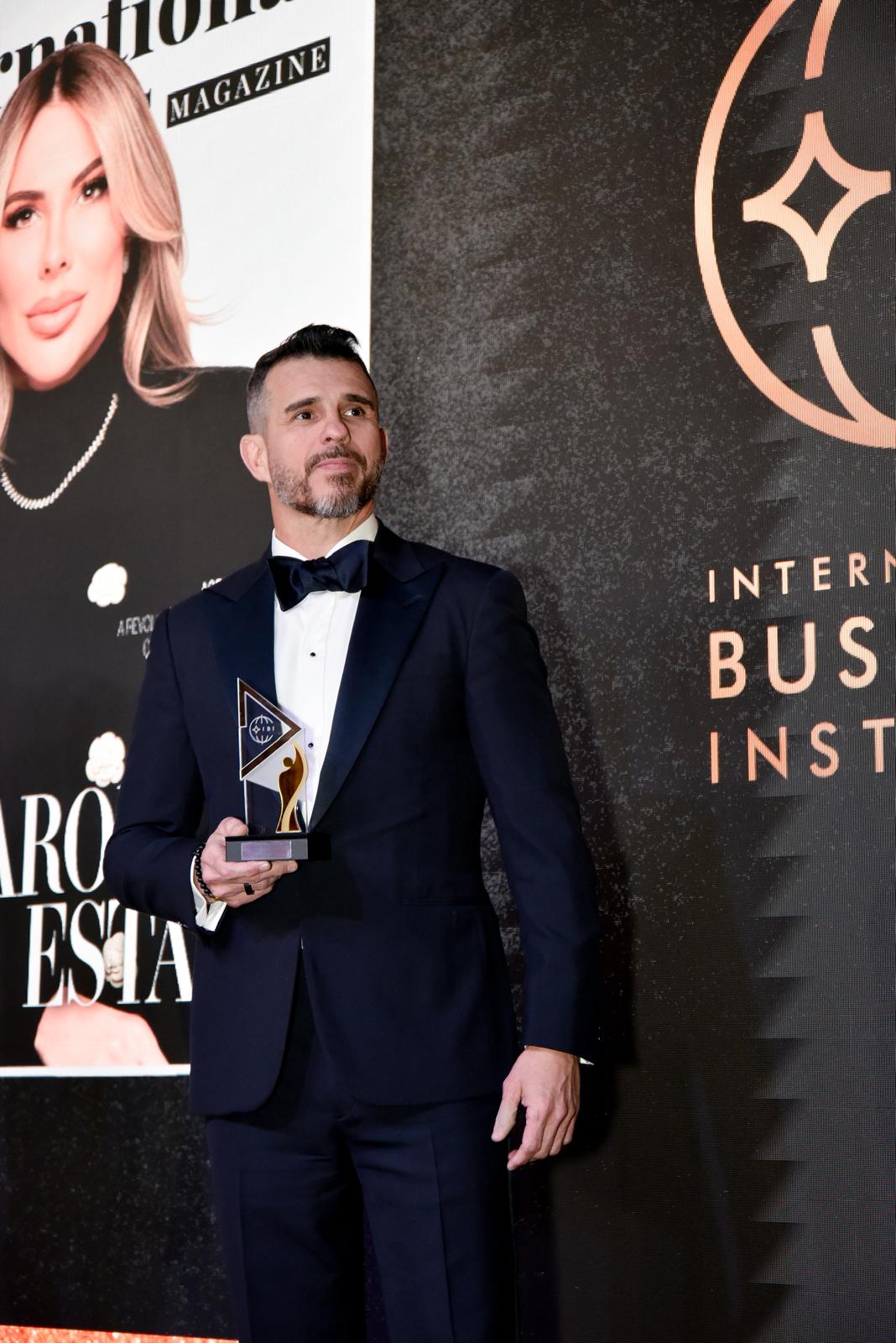 Dr. André Linhares · International Business Institute Awards