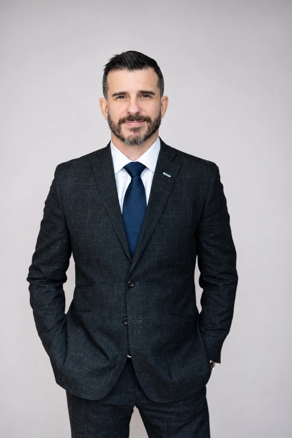 André Linhares, Esq.